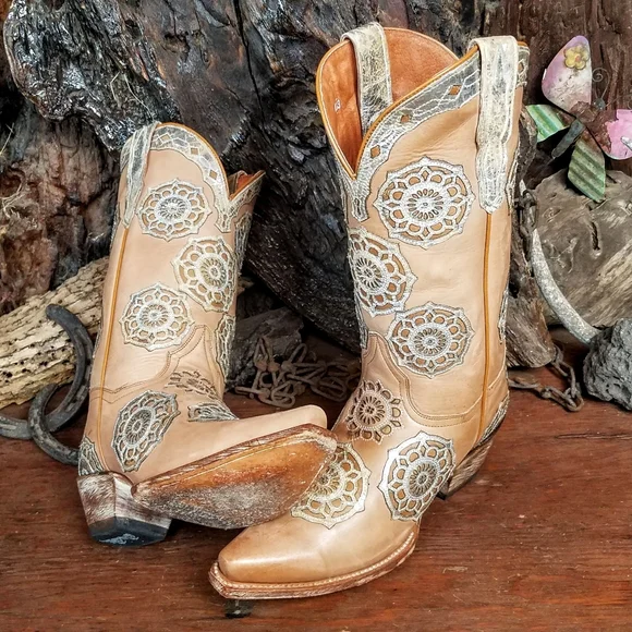 SOLD! Dan Post cowboy boots 7M - Picture 3 of 9
